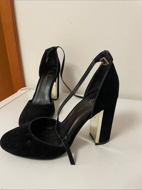 Lulu's Black Velvet Block Heel Ankle-Strap Pumps with Gold Accent